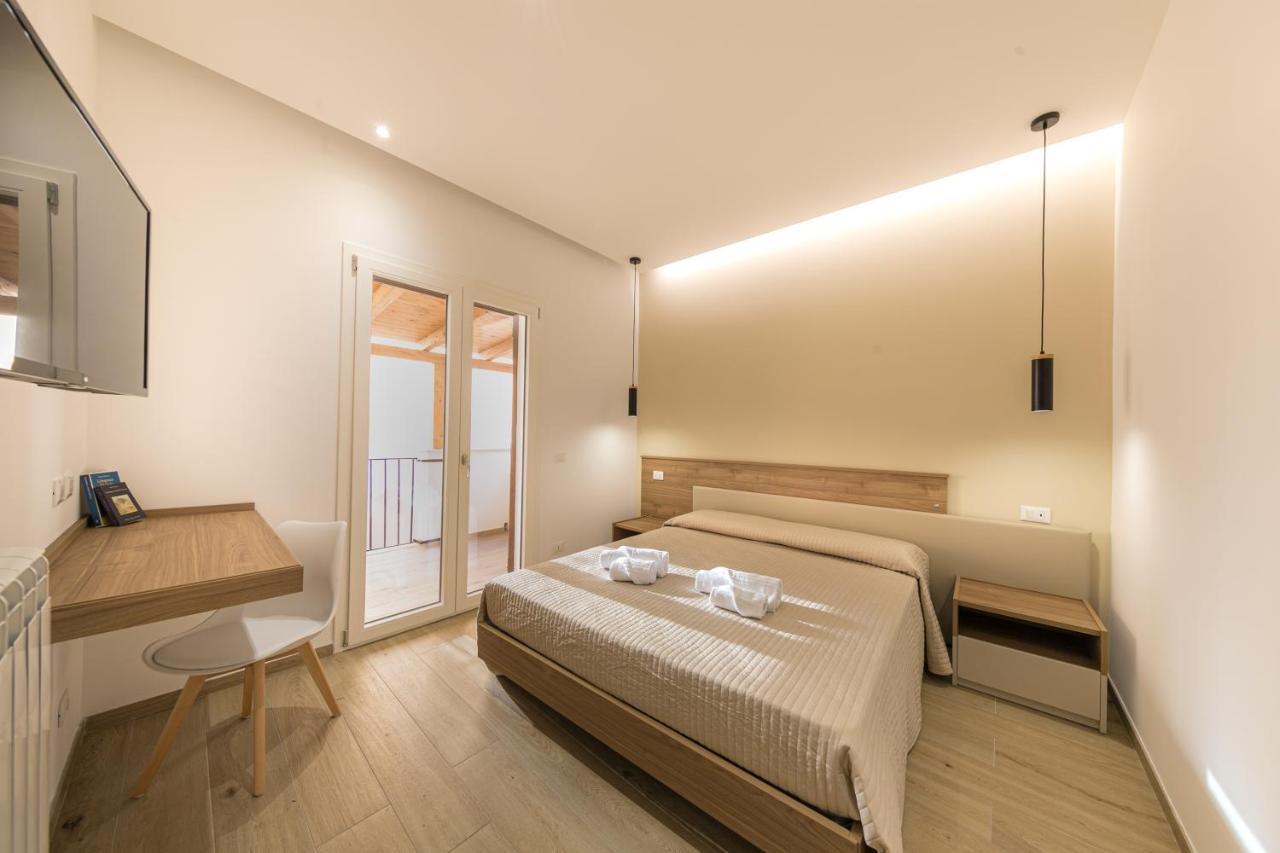 Coresi Rooms Cefalu Exterior photo