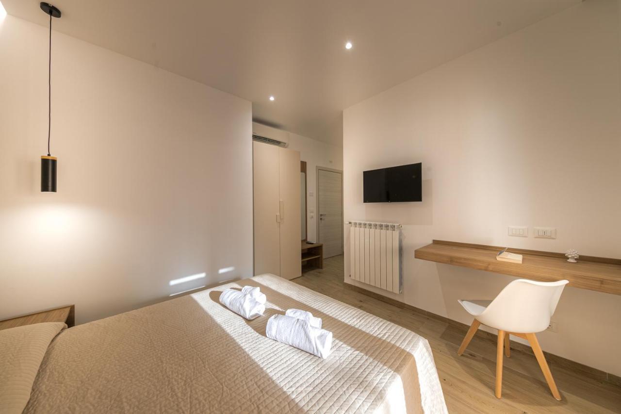 Coresi Rooms Cefalu Exterior photo