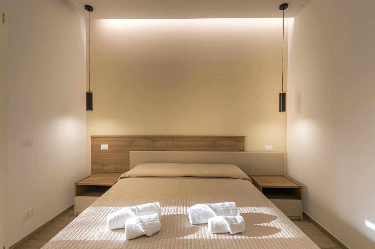 Coresi Rooms Cefalu Exterior photo